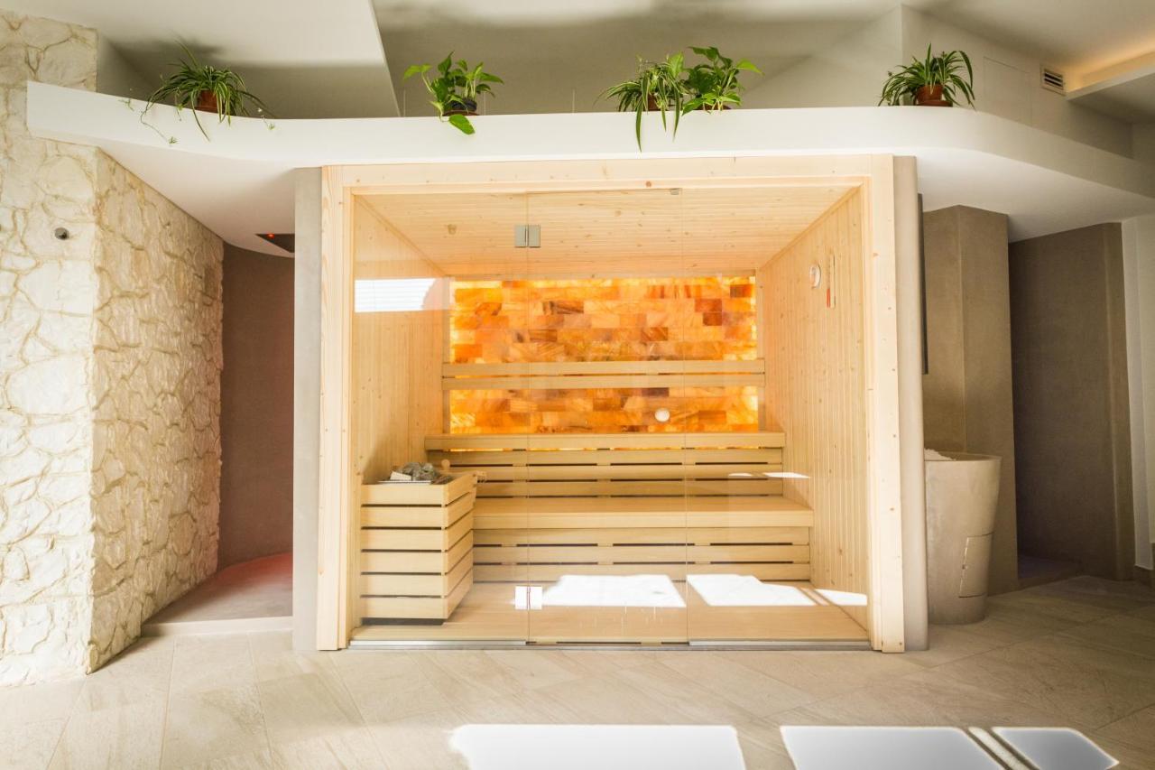 Wine Hotel San Giacomo Activity & Wellness Paderno del Grappa Exterior foto
